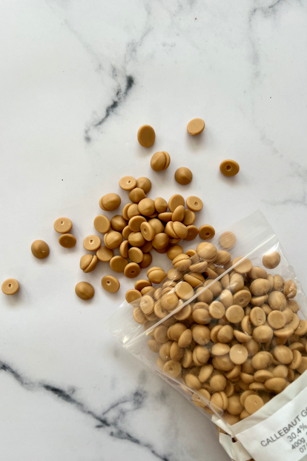 Callebaut Gold 30,4% nööpidena, 400 g