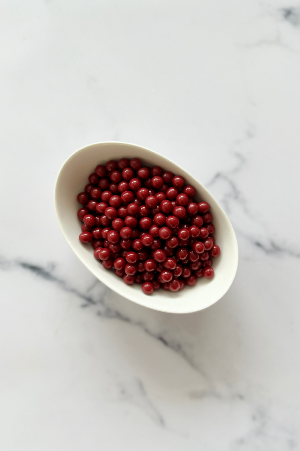 Valrhona Inspiration Framboise vaarika kuvertüüri pärlid, 100 g